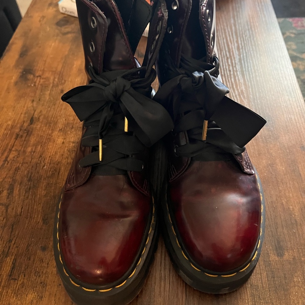 Dr. Martens Vegan Jason II - Burgundy